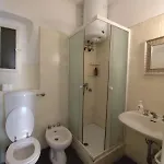 Leone Apartment *