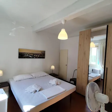 Apartament Leone *