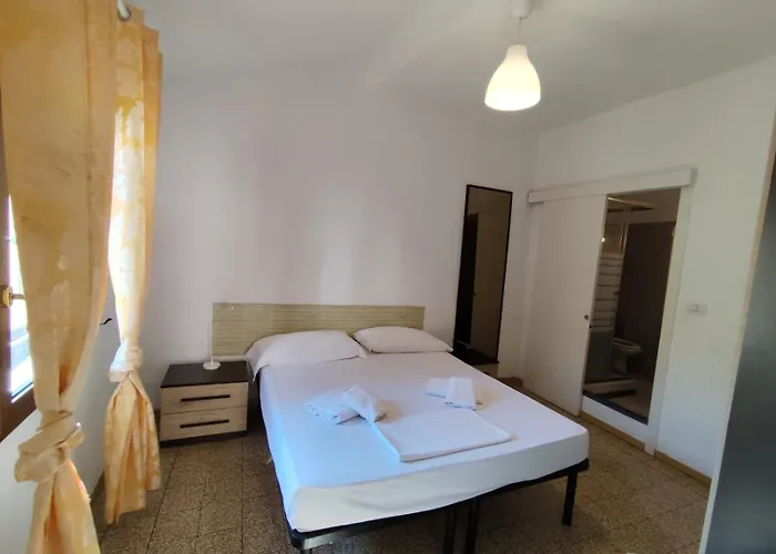 Leone Apartman *